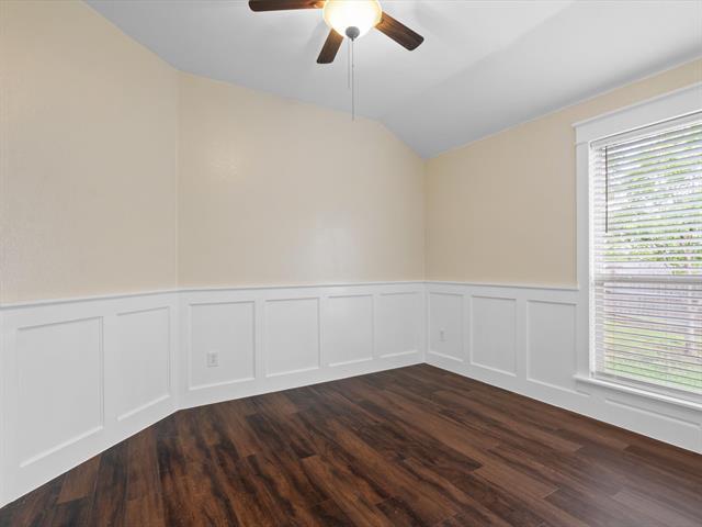 Building Photo - 1224 Sandalwood Rd