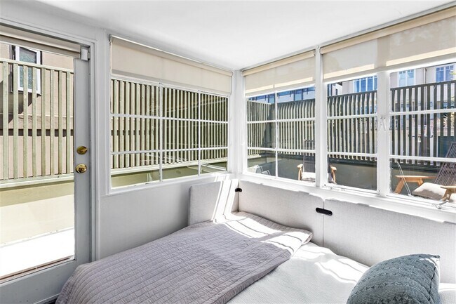 Building Photo - 180 St Germain Ave