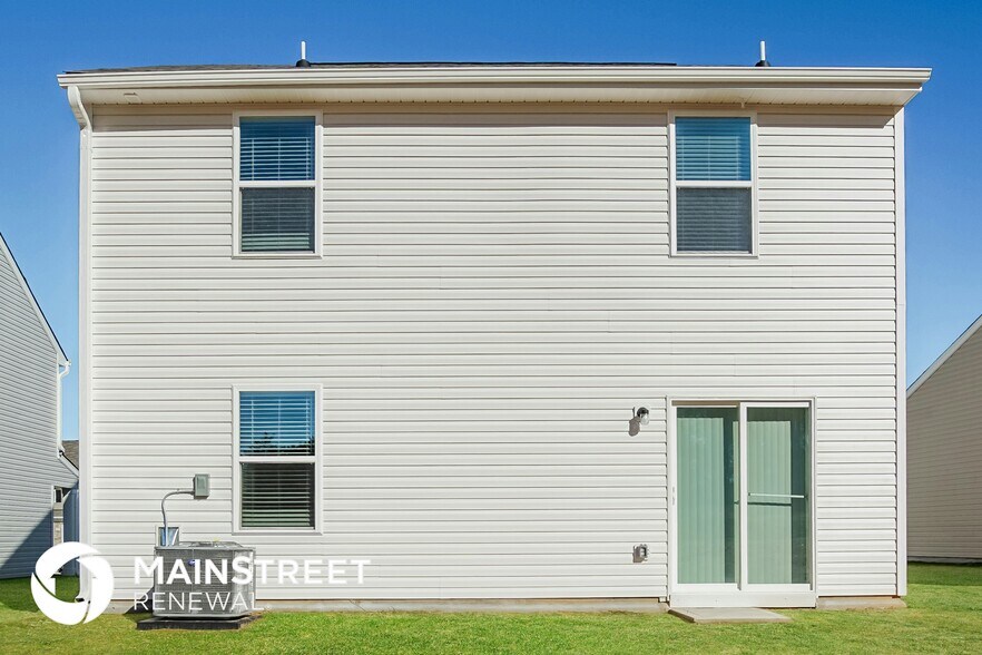 Building Photo - 209 Indian Summer St