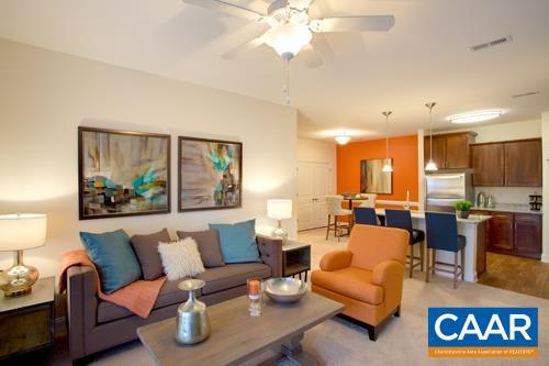 Building Photo - 2015 Reserve Cir