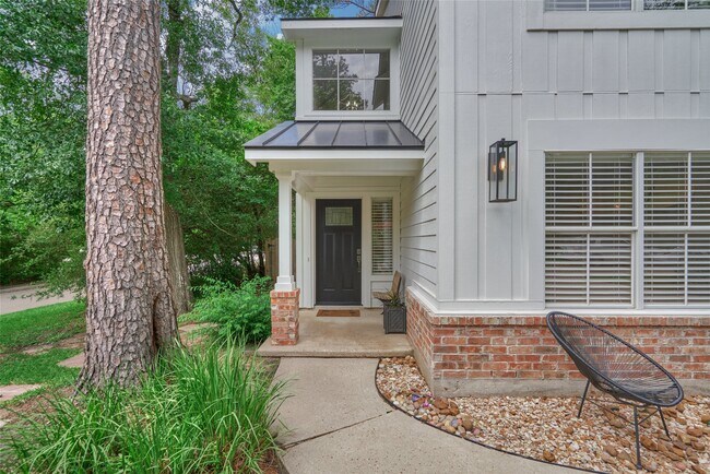 Building Photo - 38 E Gaslight Pl