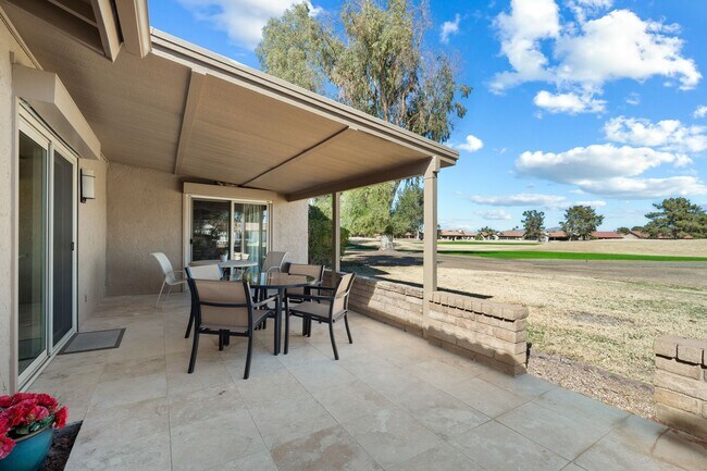 Building Photo - Welcome to this updated & spacious Golf Course Home in Leisure World a 45+ Active Adult Resort Co...