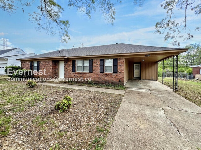 Building Photo - 3180 Bluefield St