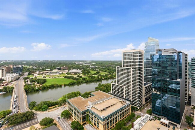 Building Photo - 210 Lavaca St
