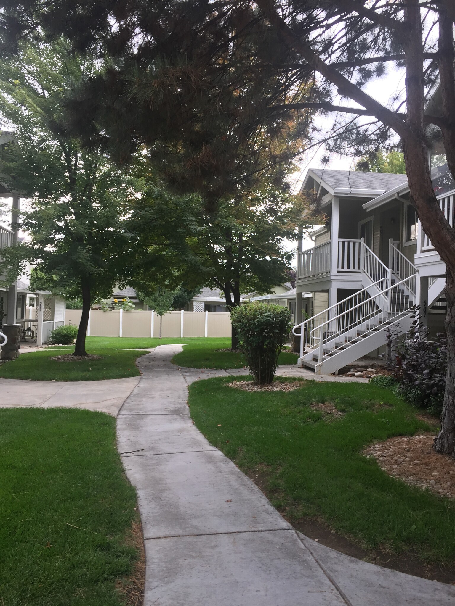 Building Photo - 509 State St