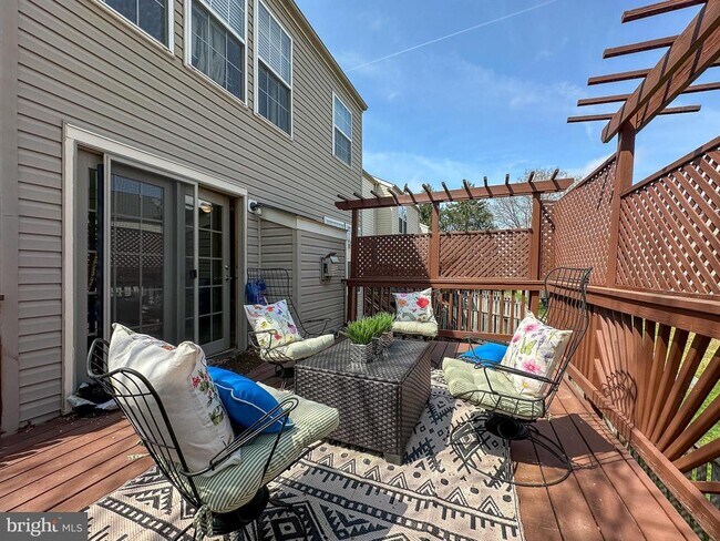 Building Photo - 14358 Haysickle Ct