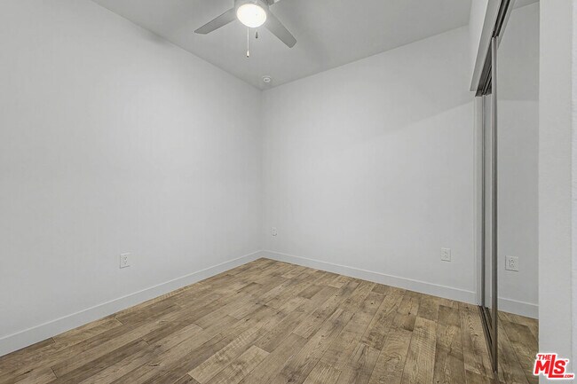 Building Photo - 10601 Washington Blvd