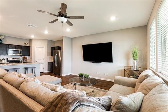 Building Photo - 4356 Marais River Dr