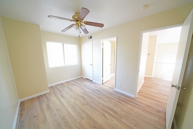 Building Photo - 27663 Ironstone Dr