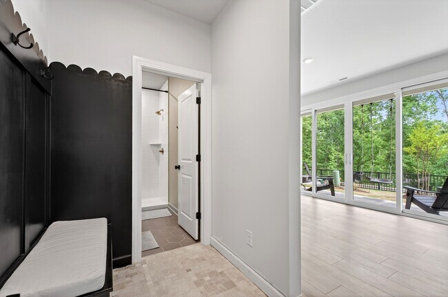 Building Photo - 4730 Cypress Tree Ln