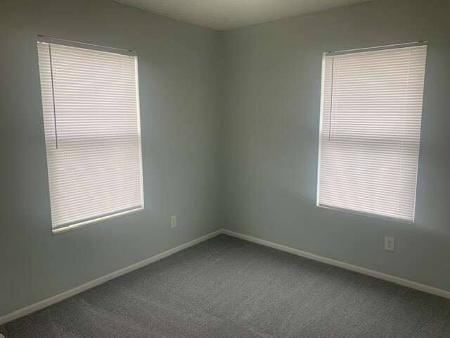 Building Photo - 513 Linwood Ave