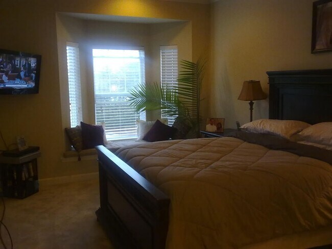 Building Photo - 2602 McKnight Crossing Ct