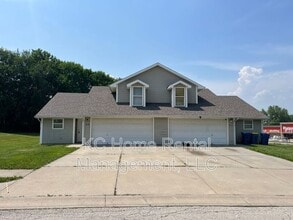 Building Photo - 610 Susanne Ct