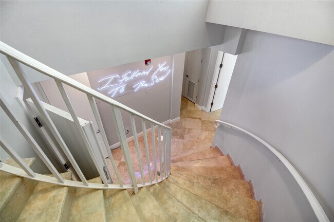 Building Photo - 301 Hendricks Isle