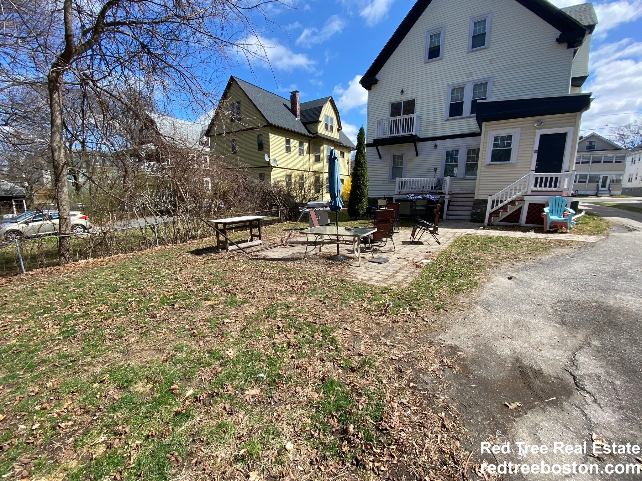 Building Photo - 22 Burton St