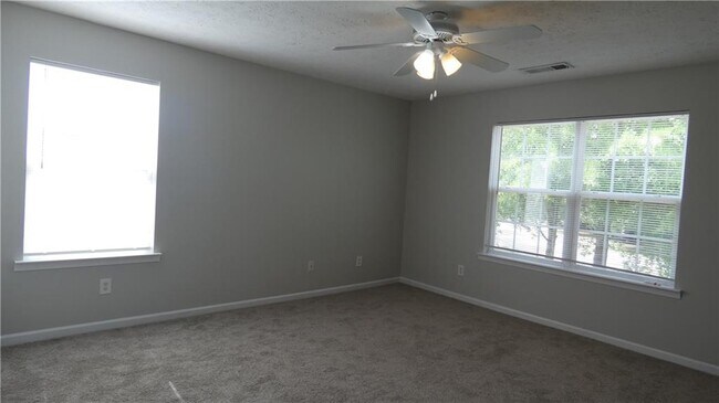 Building Photo - 5955 Mountain Top Pl