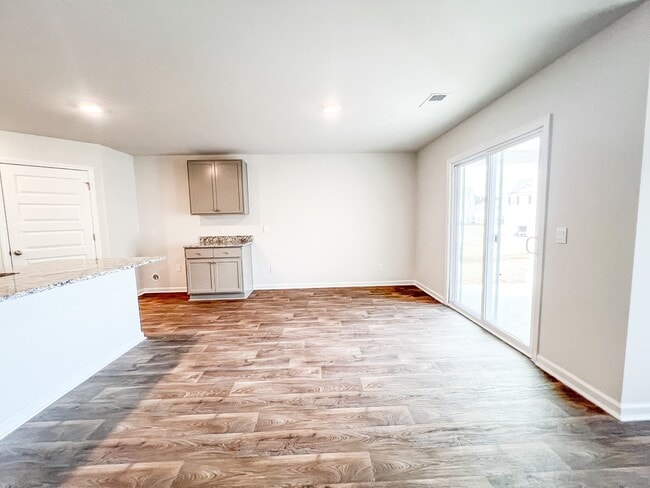 Building Photo - 388 Coconut Dr