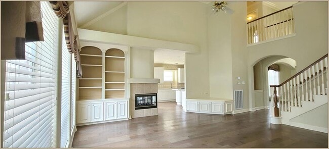 Building Photo - 12906 Silent Shore