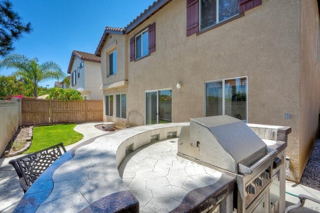 Building Photo - 4811 Ventana Way