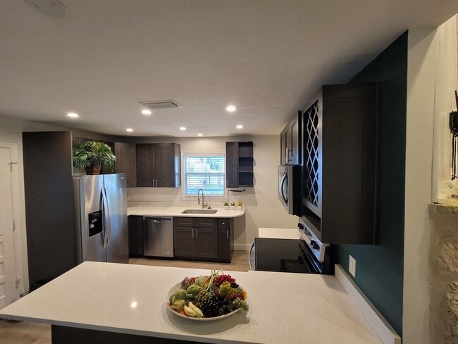 Building Photo - Vero Beach Rentals. Vero Beach Homes For Rent. Vero Beach Rent, LLC and Property Management Company