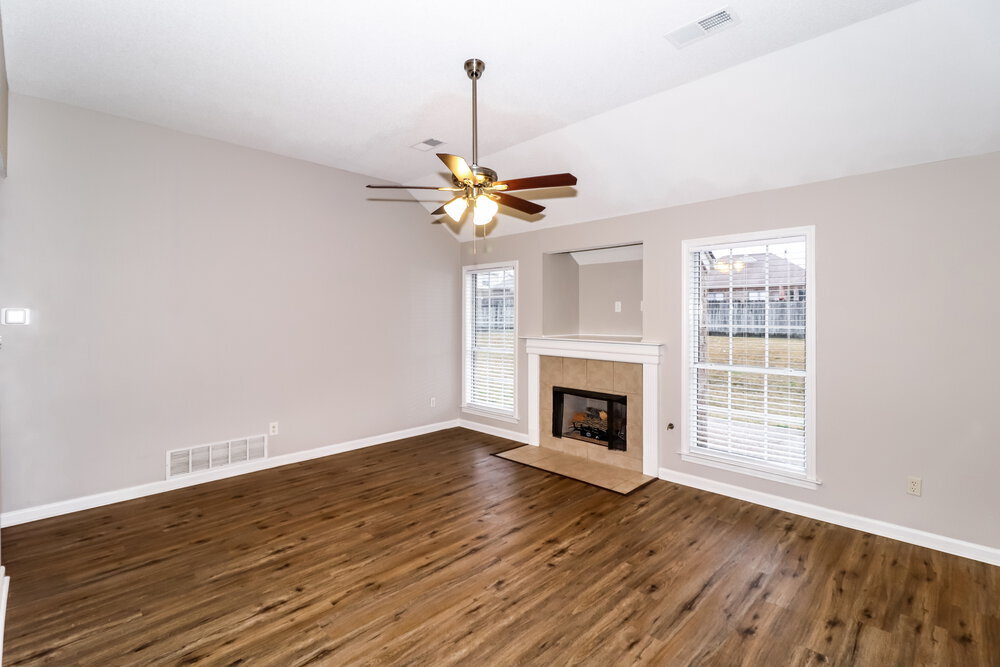 Building Photo - 205 Mack Edwards Dr