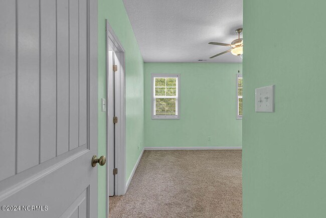 Building Photo - 106 Welcome Way