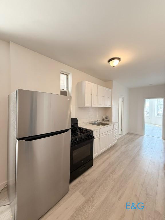Building Photo - 3 bedroom in BROOKLYN NY 11233