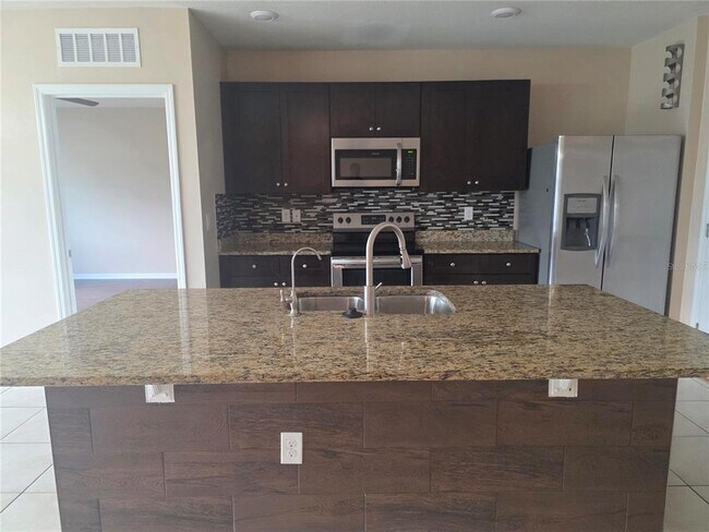 Building Photo - 4058 Silverstream Terrace