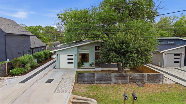 Building Photo - 5909 Nancy Dr