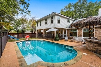 Building Photo - 5325 Cambridge Ct