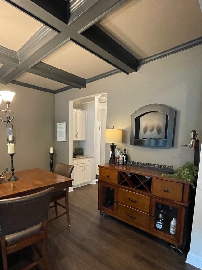 Building Photo - 30 Summit Point