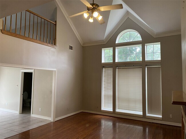 Building Photo - 3207 Breckinridge Ct