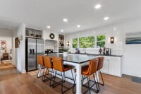 Building Photo - 190 Dewey Ave