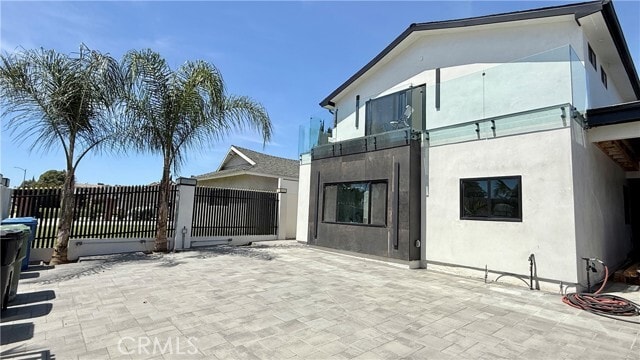 Building Photo - 16015 Acre St