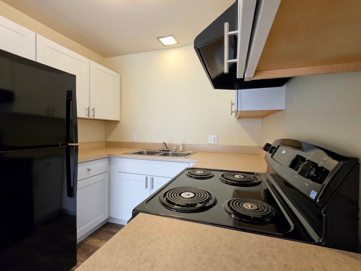 Building Photo - 63 Terrace Ave