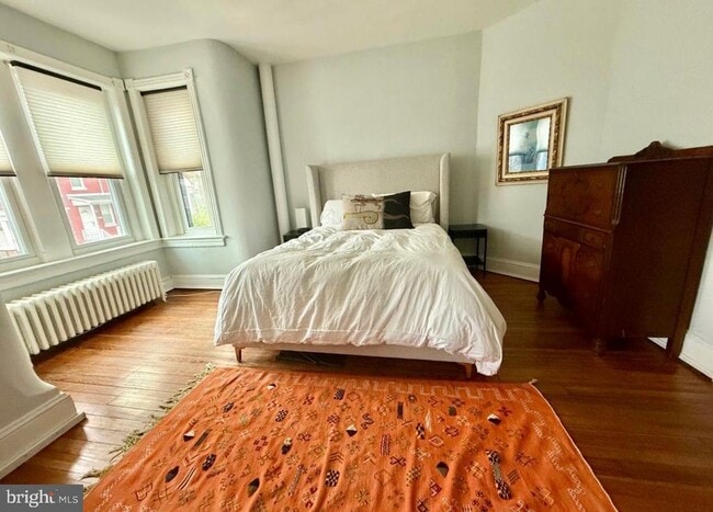 Building Photo - 768 Harvard St NW