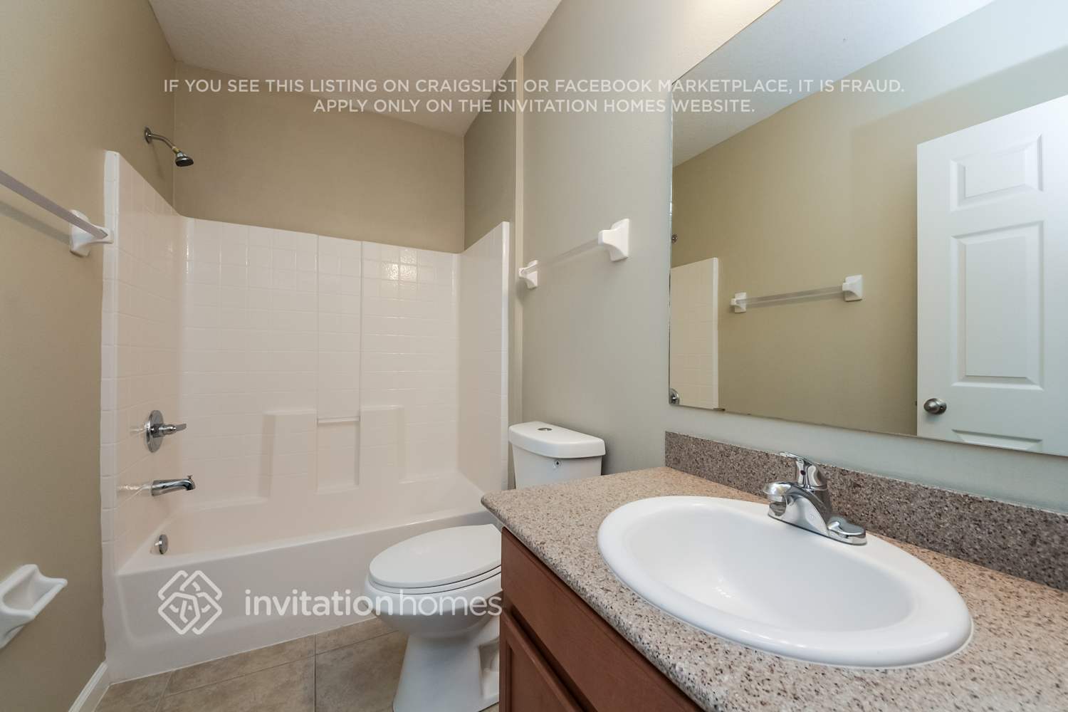 Building Photo - 1530 Corbett Ln