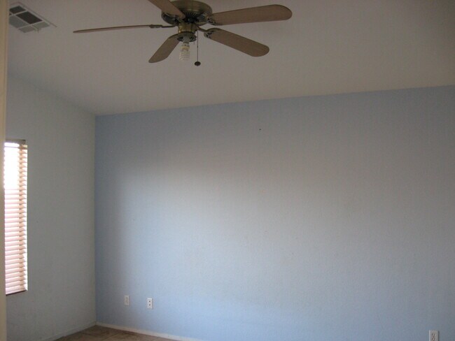 Building Photo - Beautiful Three Bedroom Home Available in Southern Highlands