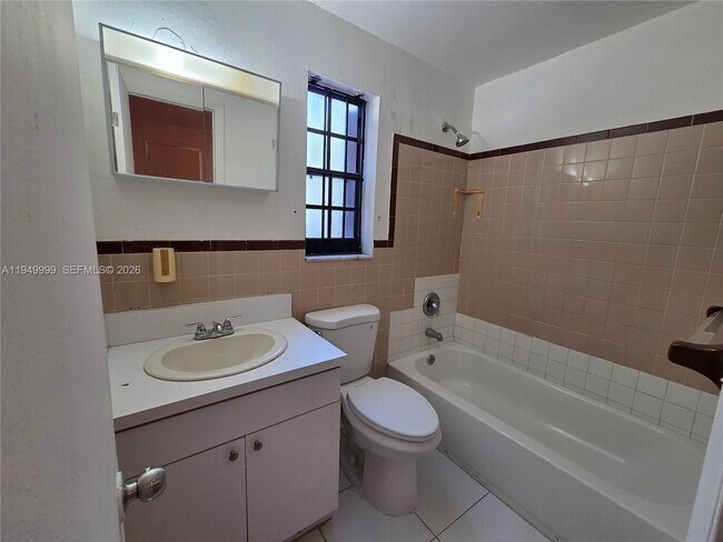 Building Photo - 576 NW 147th St