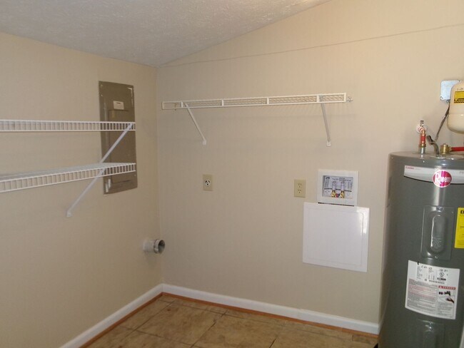 Building Photo - 4024 Maritimes Ct