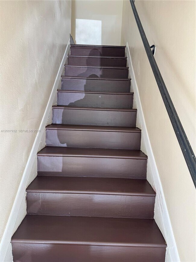 Building Photo - 5841 Blueberry Ct