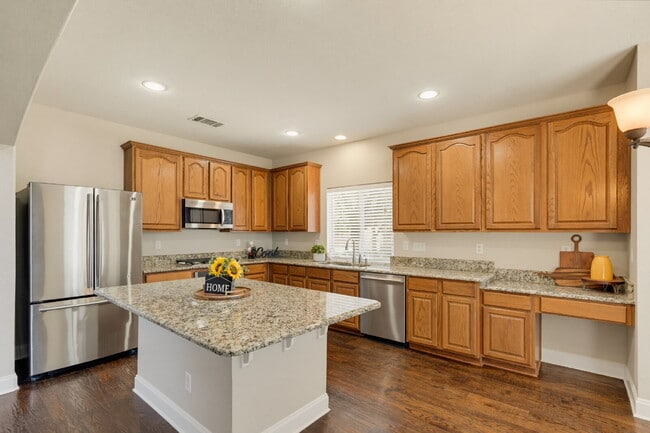 Building Photo - **This home checks all the boxes!**