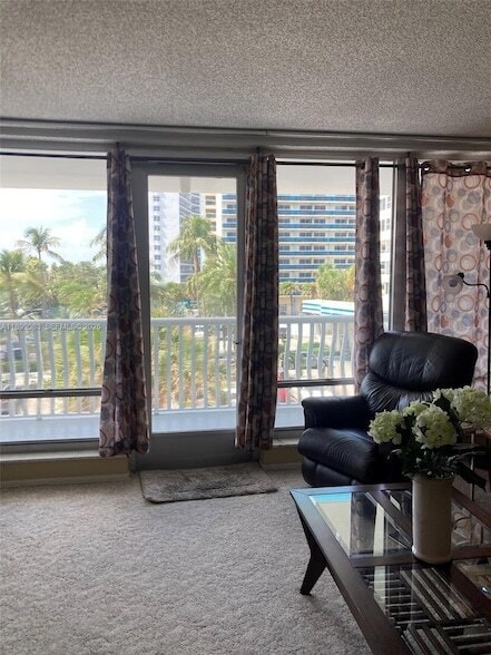 Building Photo - 4020 Galt Ocean Dr