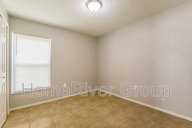 Building Photo - 310 Daniels Pointe Dr