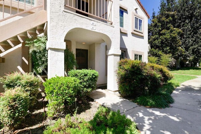 Building Photo - 13076 Wimberly Square