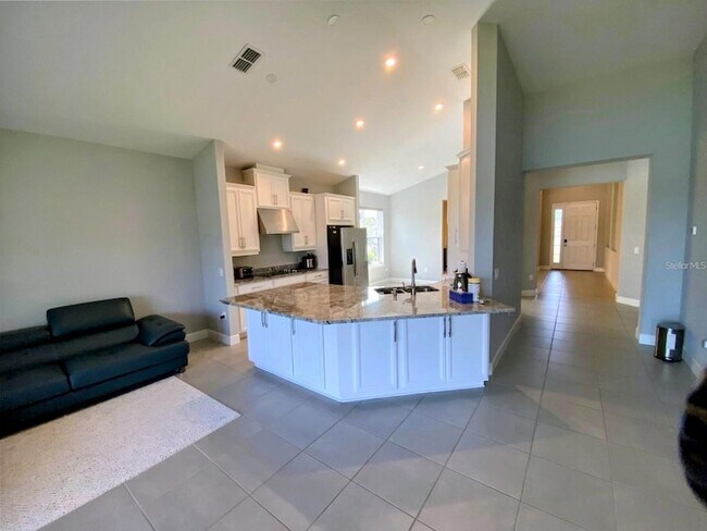 Building Photo - 3958 Carrick Bend Dr