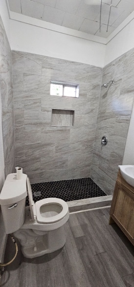 Building Photo - 120 Chicago Blvd