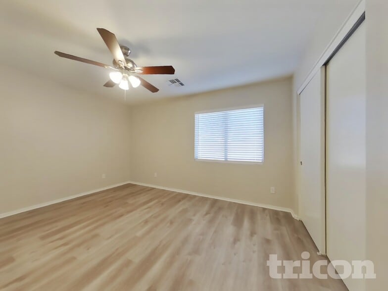 Building Photo - 12306 N Palm St