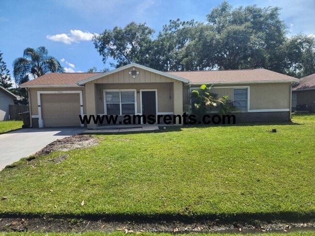 Primary Photo - Charming 3-bedroom, 2-bathroom home in Poi...