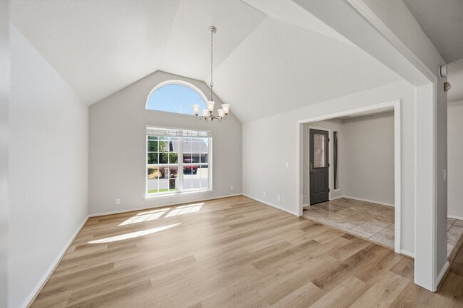 Building Photo - 7756 S Hudson Ave